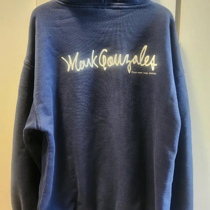 [BUNJANG] Mark Gonzales Navy Hoodie / 마크 곤잘레스 네이비 후드티
