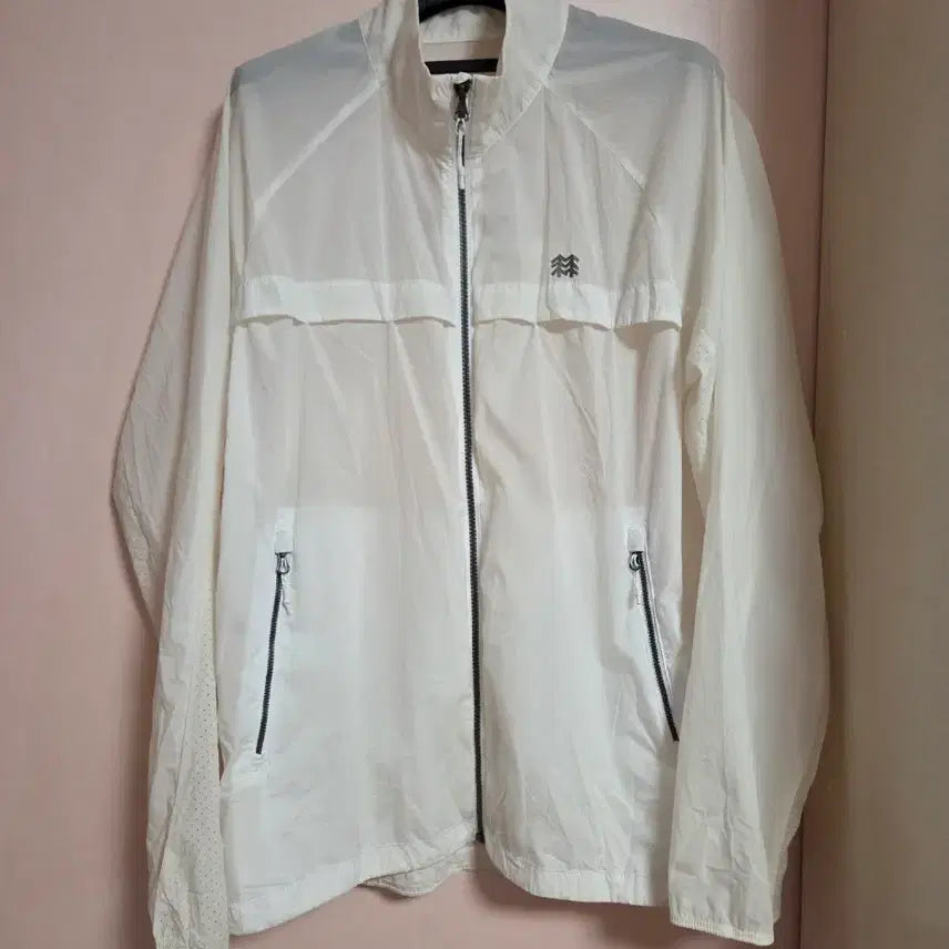 [SOLD OUT] 코오롱 화이트 바람막이 자켓