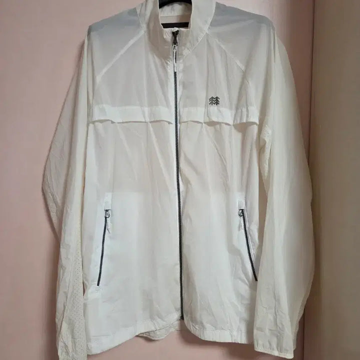 [SOLD OUT] 코오롱 화이트 바람막이 자켓