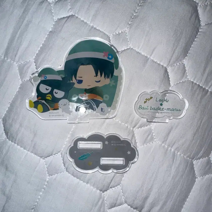 [BUNJANG] Attack on Titan Levi Badtz-Maru Acrylic Stand / 진격의 거인 리바이 배드바츠마루 아크릴 판매