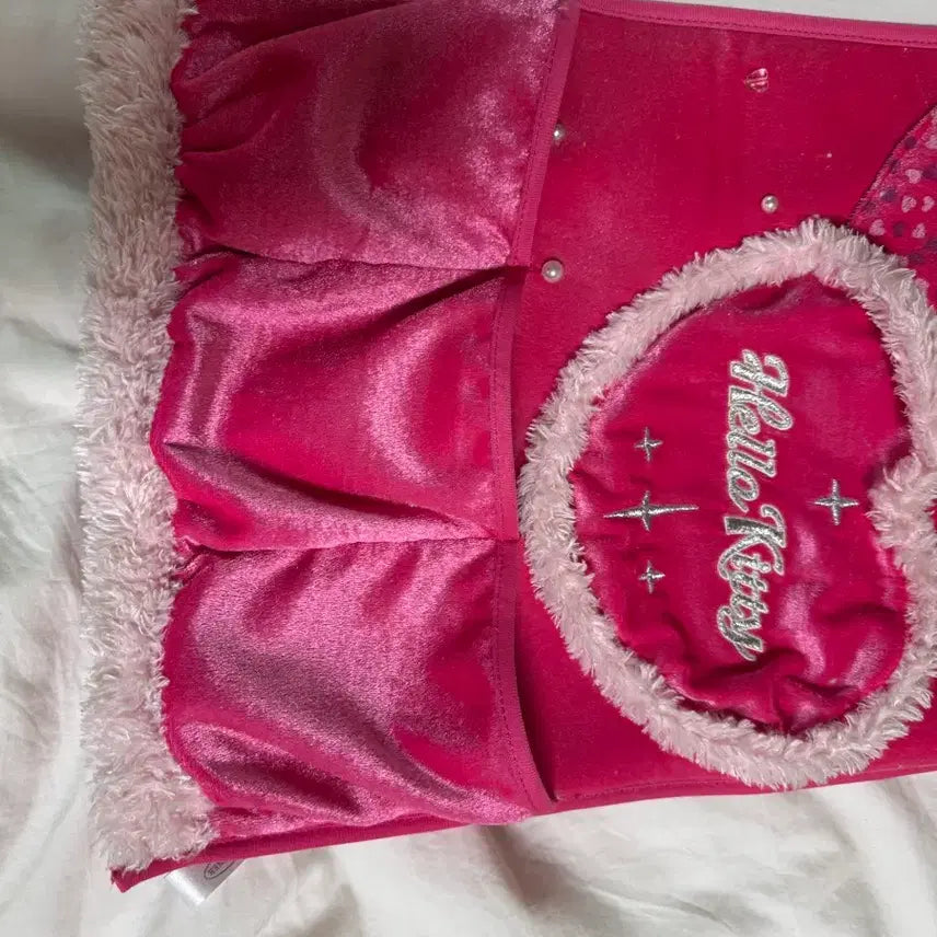 [BUNJANG] Hello Kitty Velvet Wall Hanging Y2k Decor / 고전키티 벨벳 벽걸이 갸루 Y2k
