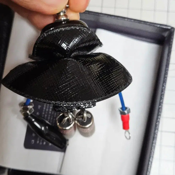 [BUNJANG] Prada Dracula Keyring / 정품 >프라다 드라쿨라 키링