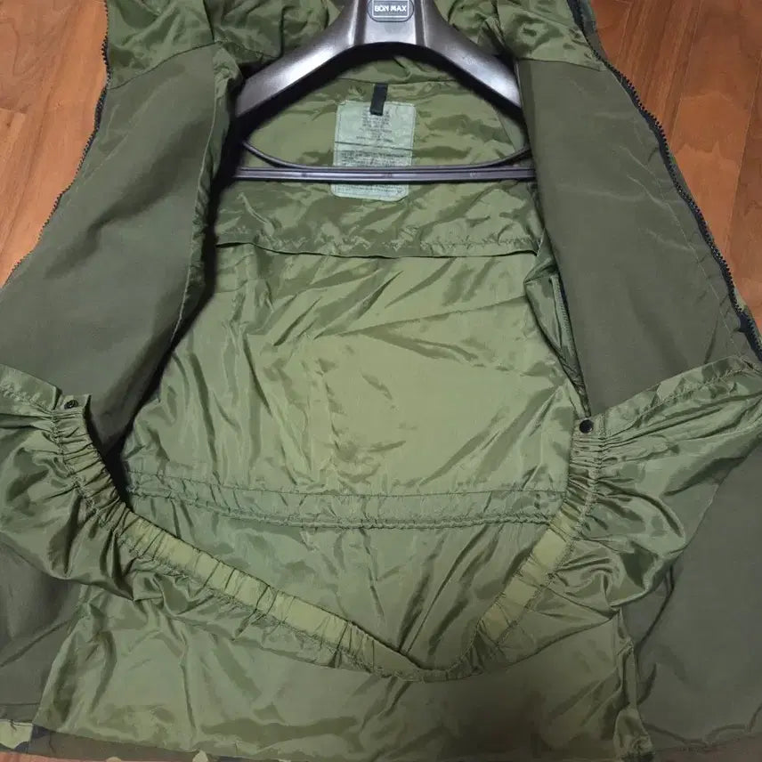 [SOLD OUT] 미군 고어텍스 카모 후드 야상 점퍼