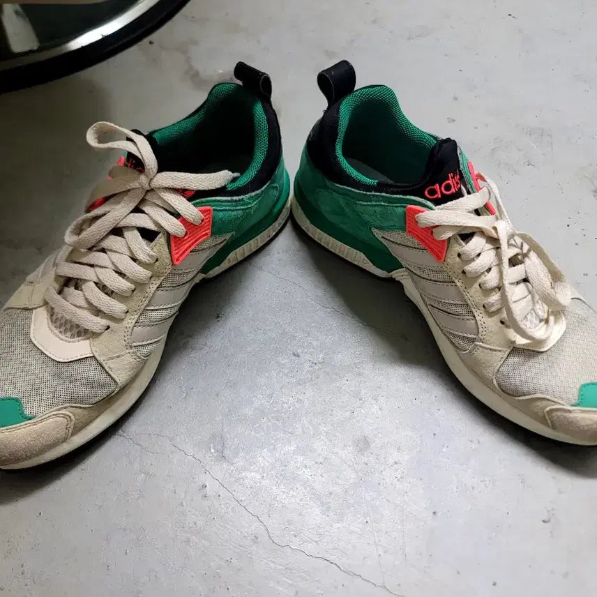 [BUNJANG] Assorted 280mm Sneakers (Vans/Adidas/New Balance) / 280사이즈 신발 모음(반스/아디다스/뉴발란스)