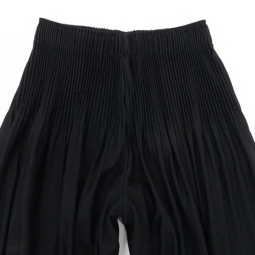 [SOLD OUT] (새상품)몽플리쎄 플리츠 9부 배기핏 팬츠