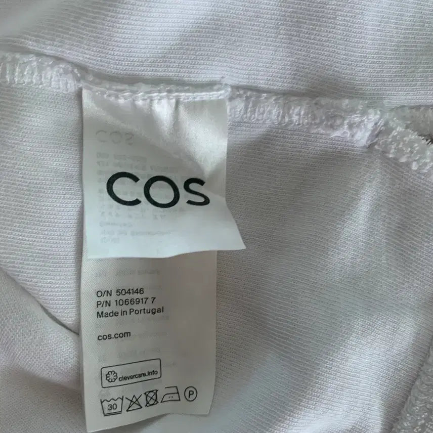 [BUNJANG] COS Boucle Collar T-Shirt / 남성 COS 부클레 카라 티셔츠