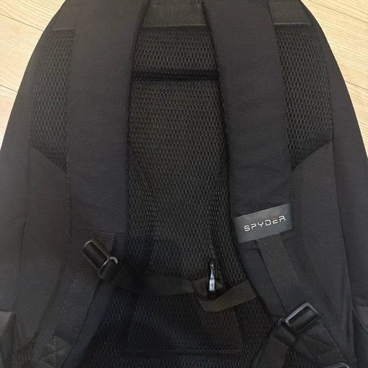 [BUNJANG] Spider Black Backpack / 스파이더 블랙 백팩 가방