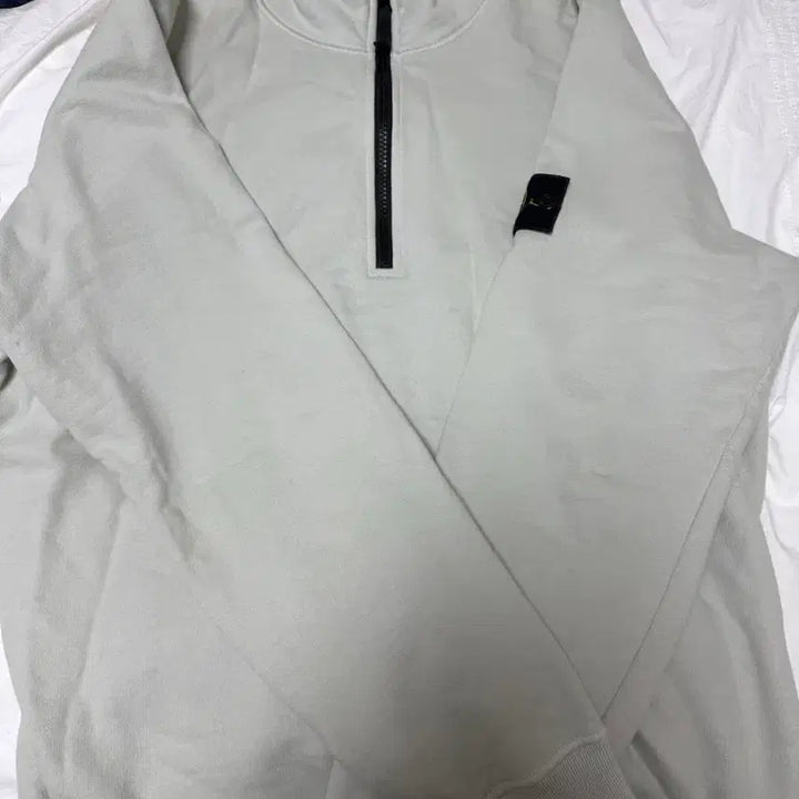 [BUNJANG] Stone Island Half-Zip Sweatshirt / 스톤아일랜드 하프집업 맨투맨