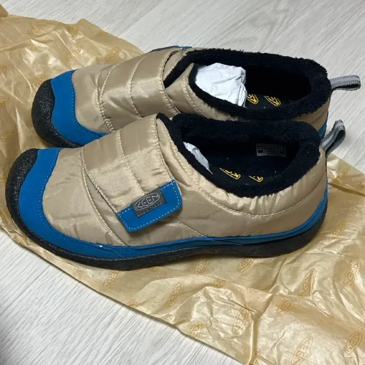 [BUNJANG] Keen 킨 빅키즈 새 신발 판매 / 운동화 단화 / Keen 킨 빅키즈 새 신발 판매 / 운동화 단화