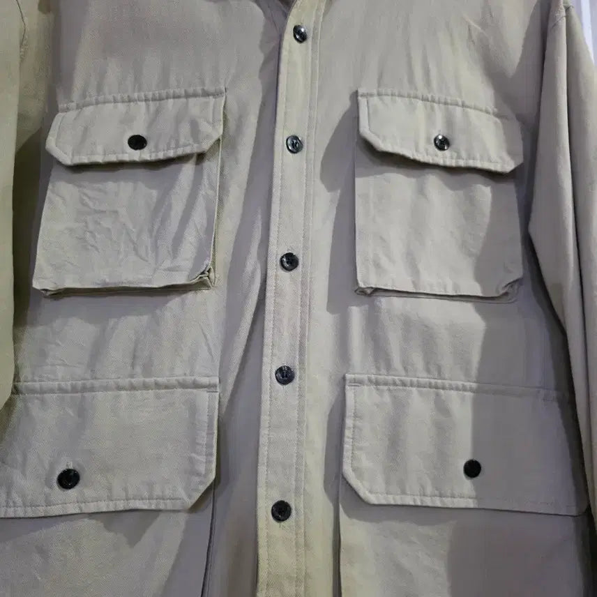 [SOLD OUT] 봄  디자인이쁜  고급스런 면  자켓  깨끗해요 가슴단면61