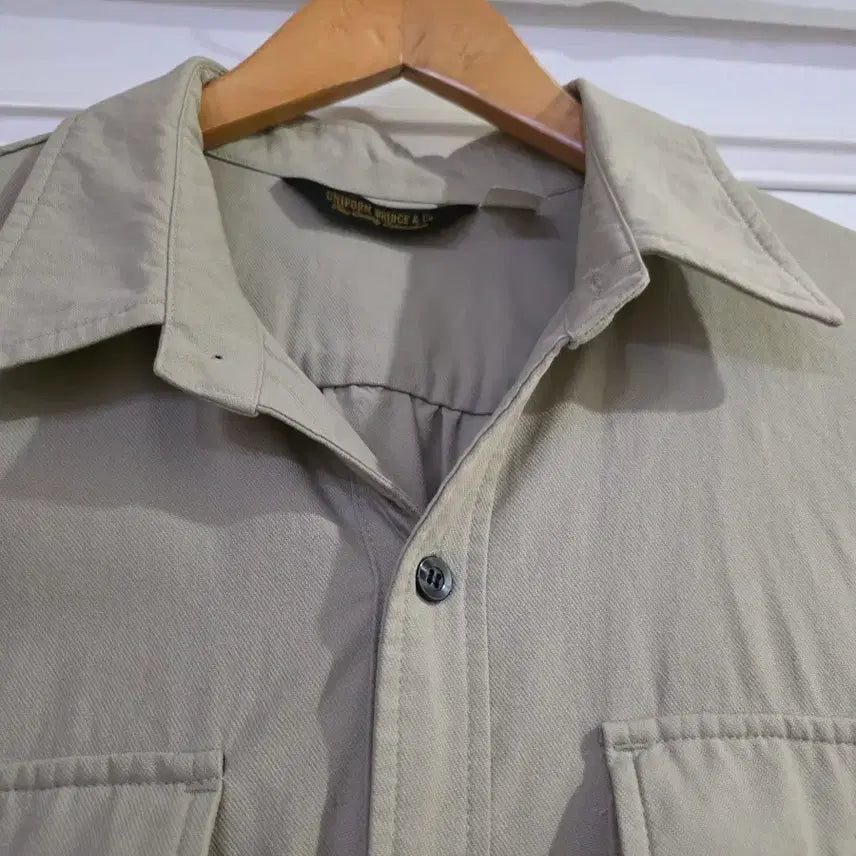 [SOLD OUT] 봄  디자인이쁜  고급스런 면  자켓  깨끗해요 가슴단면61