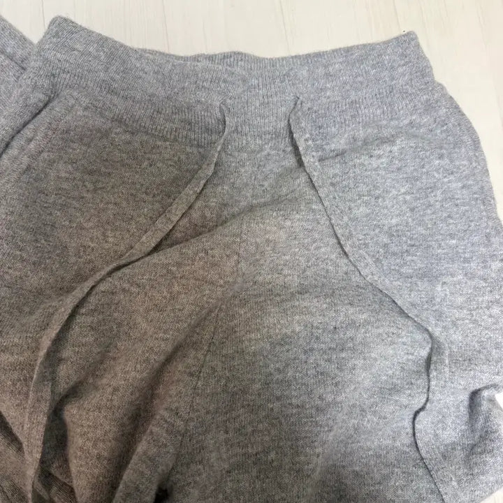 [BUNJANG] Leplaine Cashmere Knit Pants Short Version / 르플레인 캐시미어 니트팬츠 숏버전