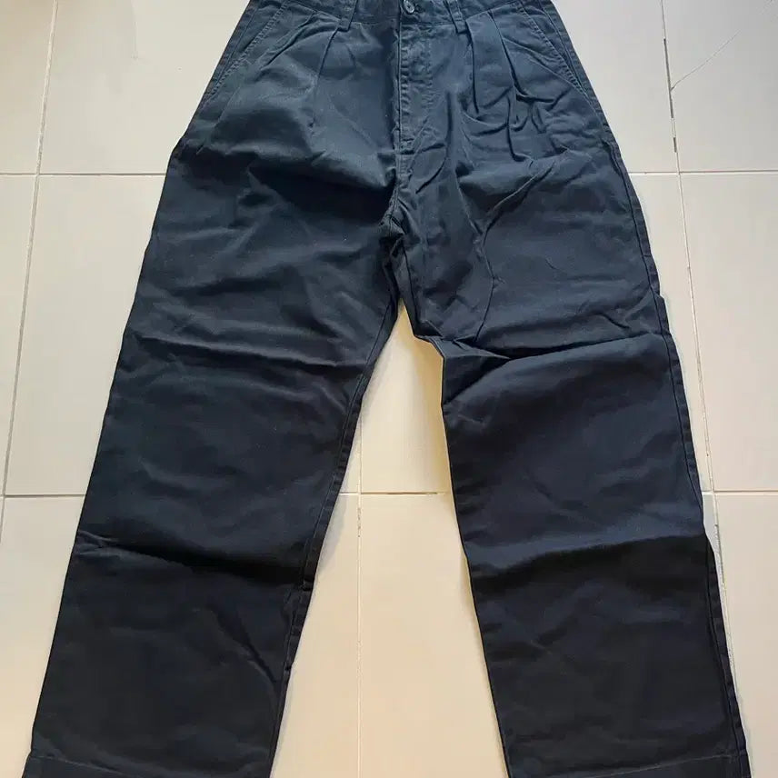 [BUNJANG] Musinsa Standard Reverse Two-Tuck Chino Pants 30 / 무탠다드 리버스 투턱 치노 팬츠 30