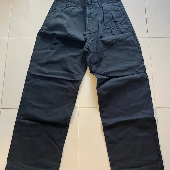 [BUNJANG] Musinsa Standard Reverse Two-Tuck Chino Pants 30 / 무탠다드 리버스 투턱 치노 팬츠 30