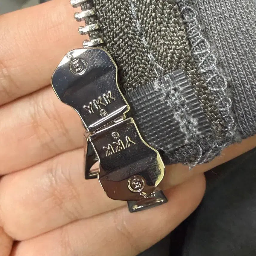 [SOLD OUT] 베이프 후드집업 흑계