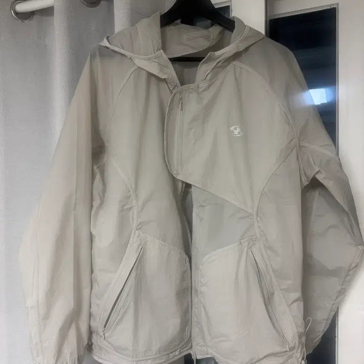 [BUNJANG] 산산기어 3D pocket jacket 바람막이 그레이 사이즈2 / 산산기어 3D pocket jacket 바람막이 그레이 사이즈2