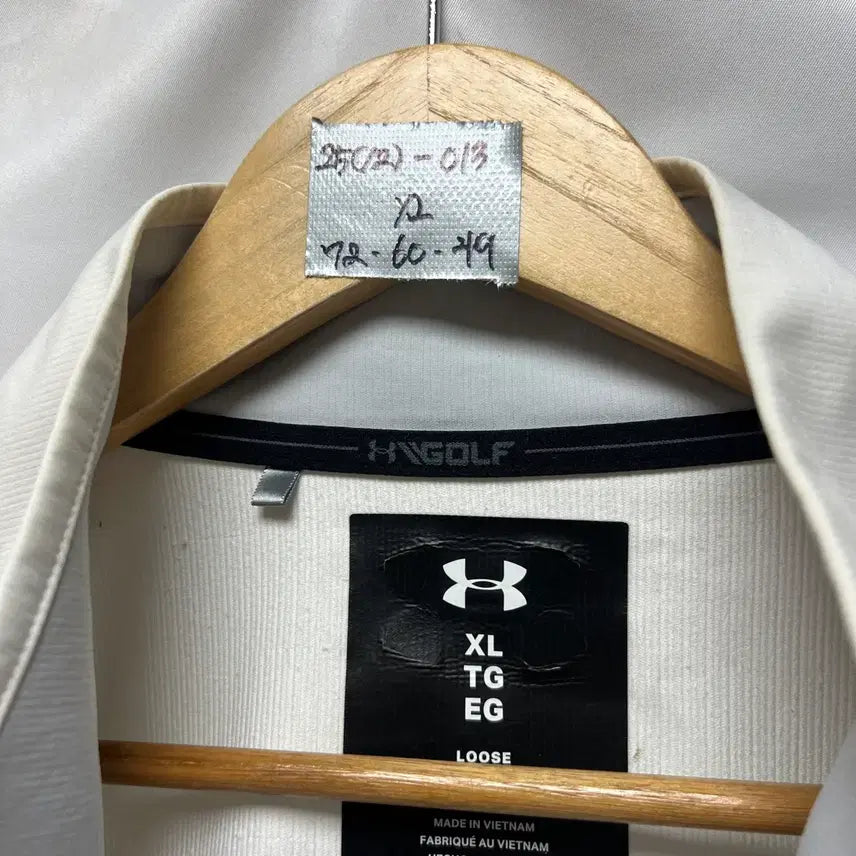 [SOLD OUT] [정품/XL] 언더아머 우븐 스톰핏 화이트 그레이 바람막이