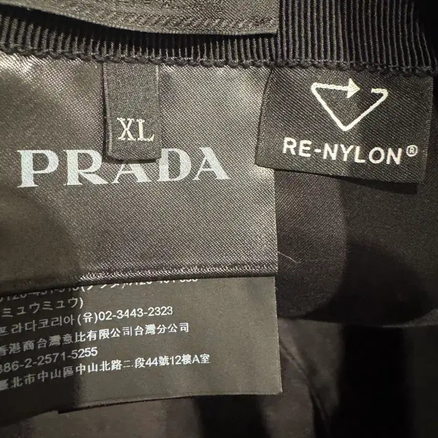 [SOLD OUT] 프라다 리나일론 볼캡