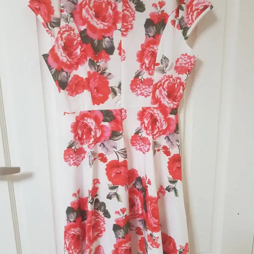 [SOLD OUT] 플라워 패턴 롱원피스(55)미사용