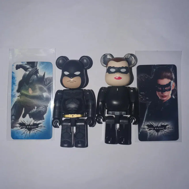 [BUNJANG] Bearbrick Series 24 Hero Set Batman &amp; Catwoman / 베어브릭 24탄 히어로 정 역 세트