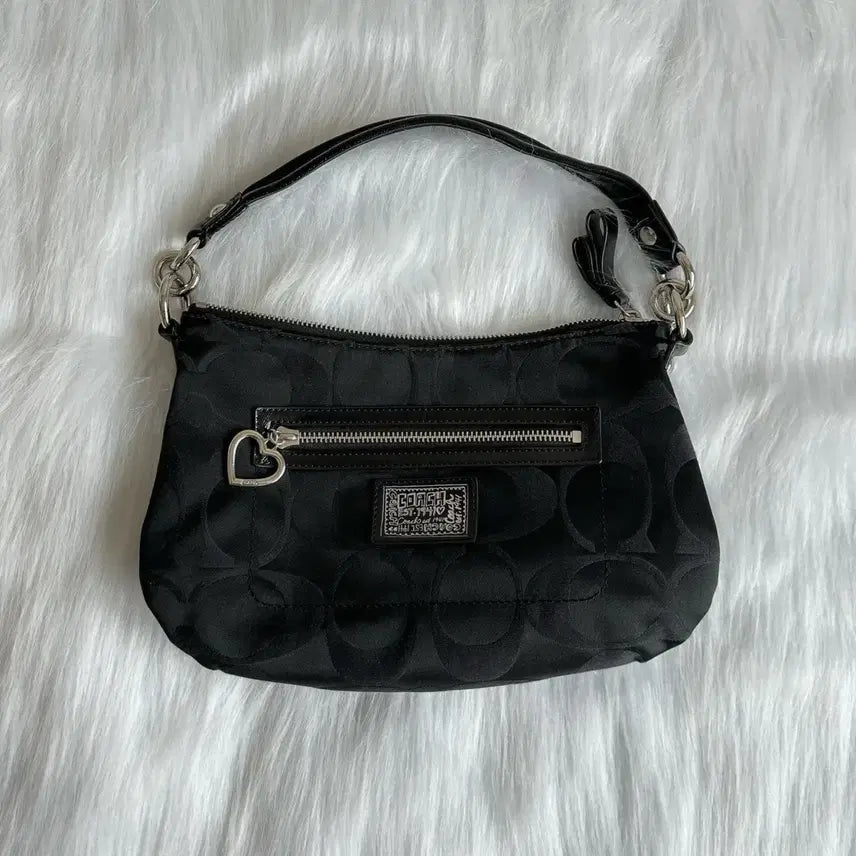 [SOLD OUT] Coach 코치 파피 시그니처 숄더백