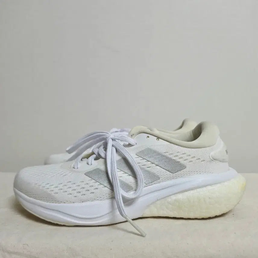 [BUNJANG] Adidas Supernova 2 Running Shoes 235 / 235아디다스 슈퍼노바2 런닝화  -857