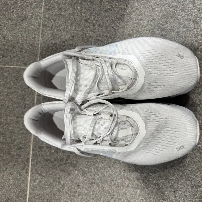 [BUNJANG] On Running Cloudmonster White 275 / 온러닝 클라우드 몬스터 화이트 275