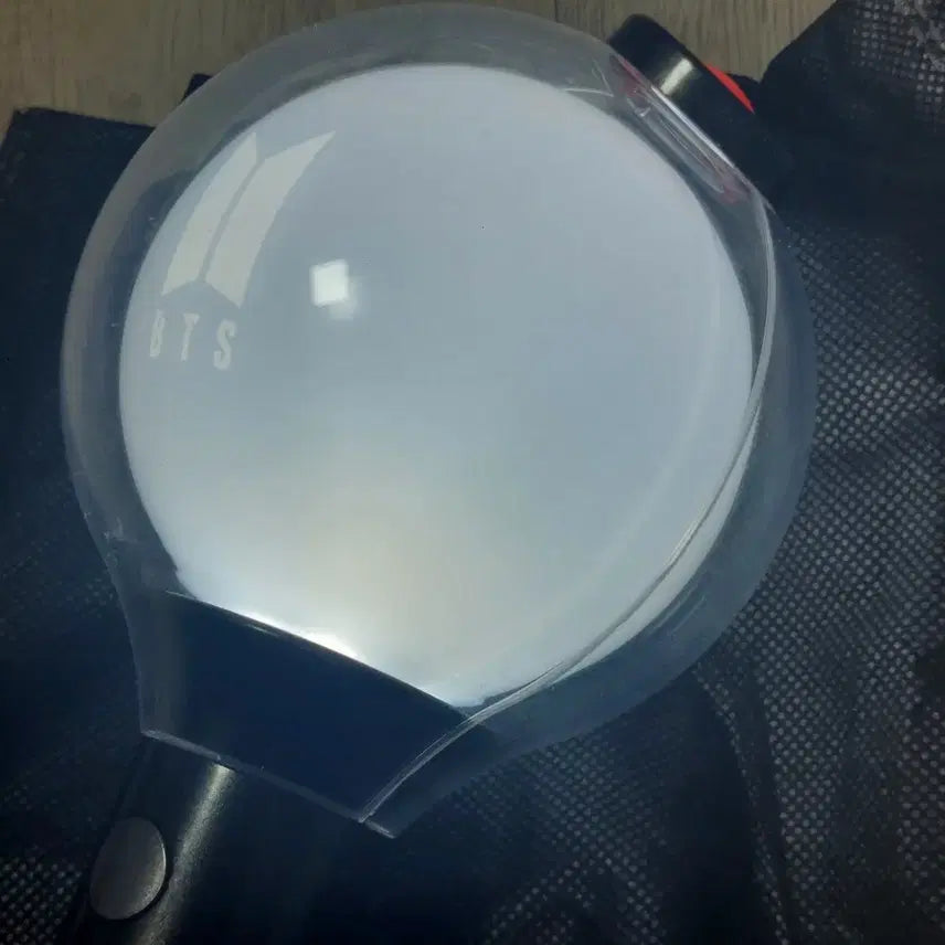 [SOLD OUT] 방탄 응원봉 스에밤 판매합니다!!