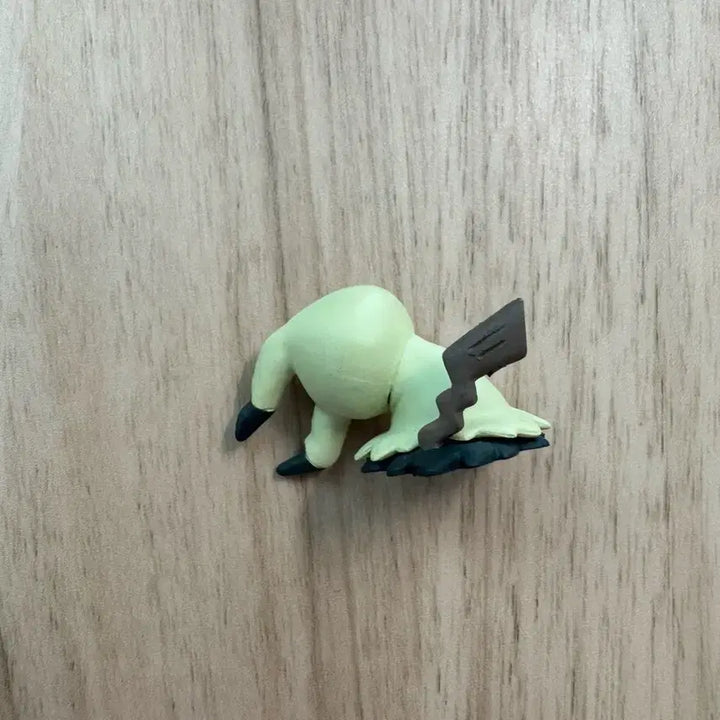[BUNJANG] Nintendo Pokemon Mimikyu Figure / [개봉] 닌텐도 포켓몬스터 따라큐 모여라 가챠 피규어 들킨 따라큐