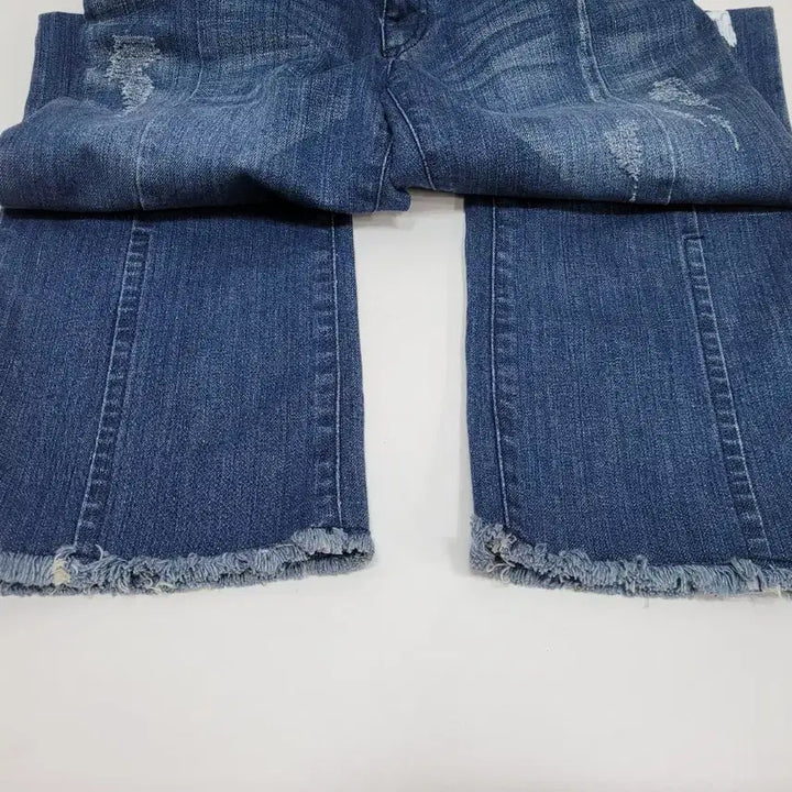 [BUNJANG] V+eL Artist Lettering Cutting Jeans / 보브 V+eL 아티스트 레트링 컷팅 청바지 / 여 55 (64-94)