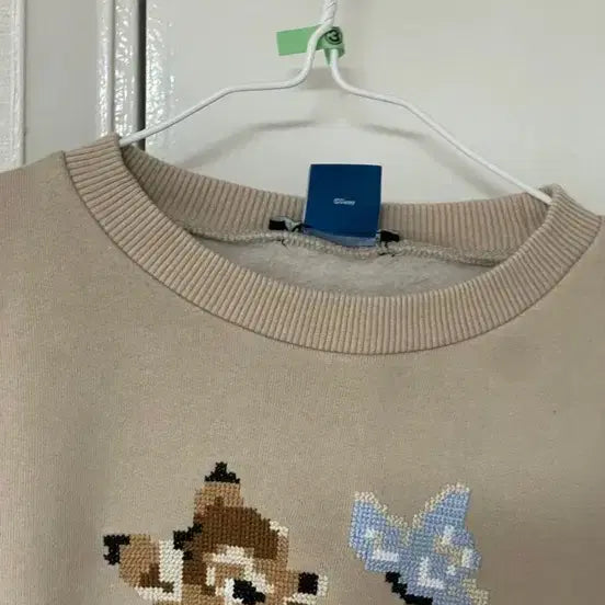 [SOLD OUT] [옷정리] zara / 밤비 크롭 맨투맨 베이지 /s사이즈