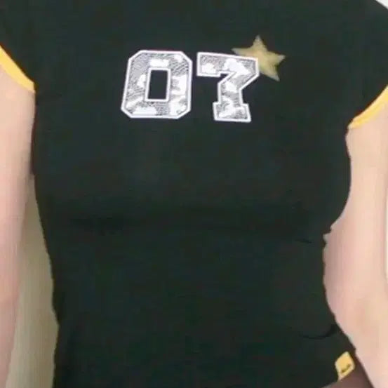 [BUNJANG] Hillda Star Slim Tee / Hillda 07 star slim Tee 힐다 스타 슬림티