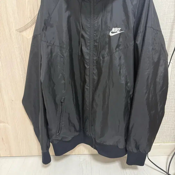 [SOLD OUT] 나이키 윈드러너 바람막이