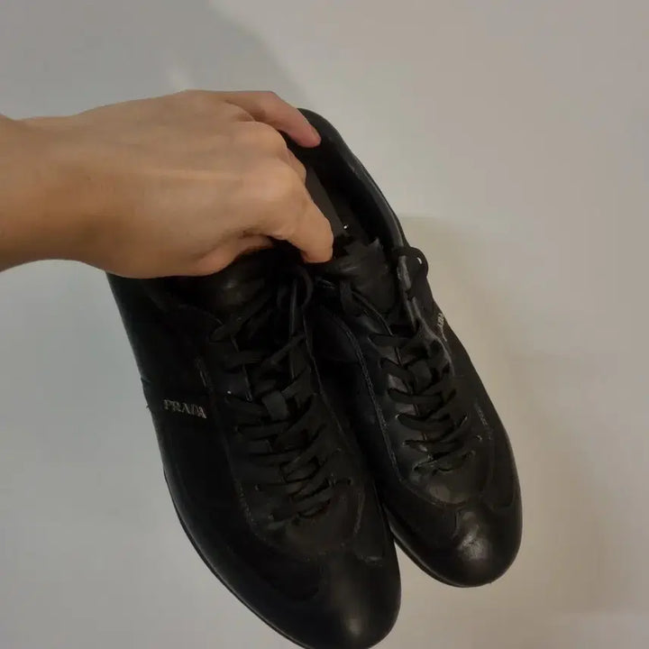 [BUNJANG] Prada Sneakers UK8 / 프라다 스니커즈 uk8