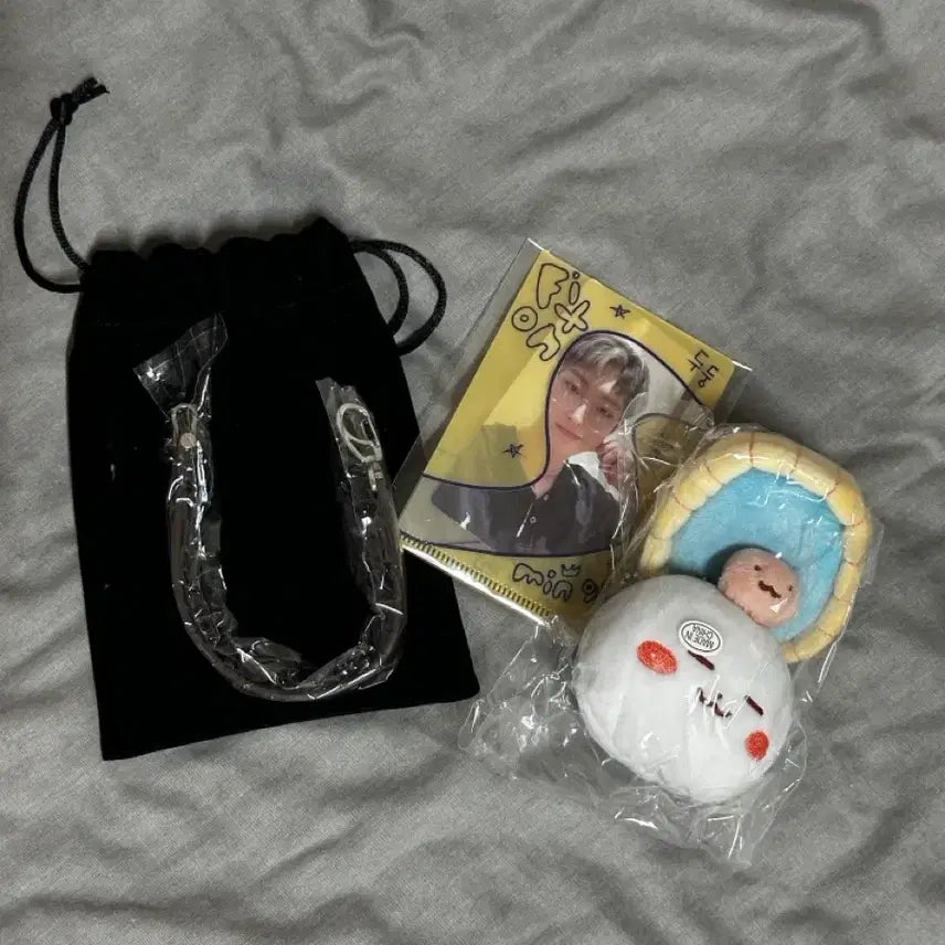 [SOLD OUT] 원가)에이티즈 민기 생일 엠디 풀구성