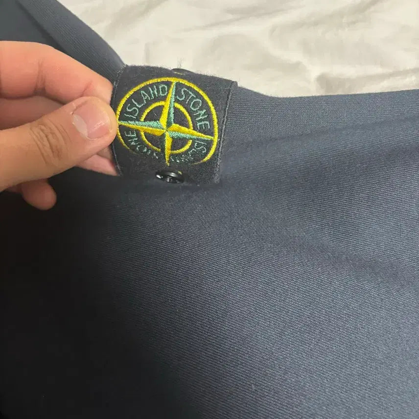 [SOLD OUT] 스톤아일랜드 후드집업