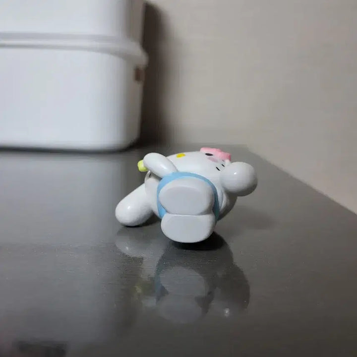 [BUNJANG] Sanrio Hello Kitty Cinnamoroll Figure / 산리오 헬로키티 시나모롤 탈 피규어