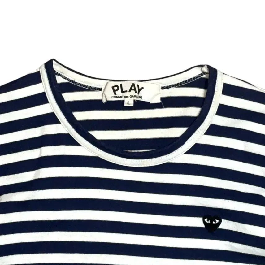 [SOLD OUT] 꼼데가르송 네이비 스트라이프 미니 하트 롱슬리브 긴팔