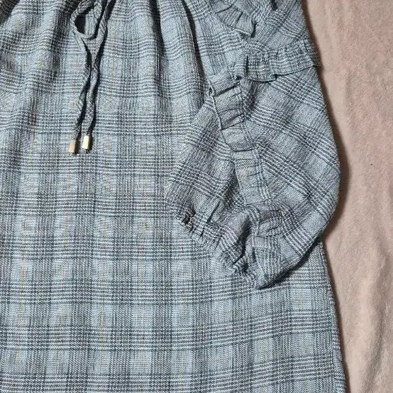 [BUNJANG] Pattern Blouse / 패턴 블라우스