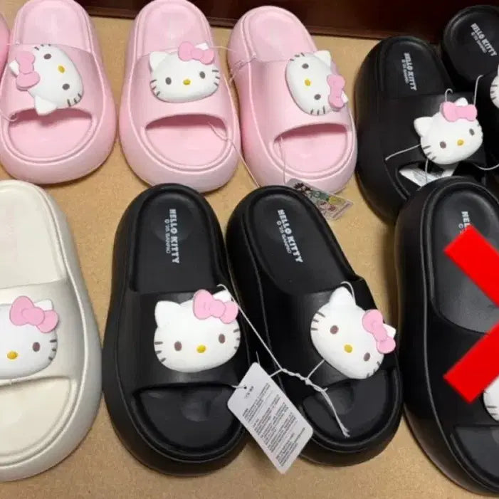 [BUNJANG] Sanrio Hello Kitty Slippers / 키티 슬리퍼 블랙/아이보리/핑크
