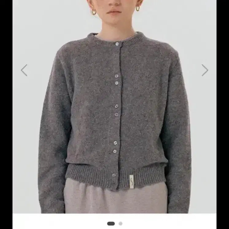 [BUNJANG] Sinkingdeeper Emoji Jacquard U-Neck Cardigan Gray / sinkingdeeper 싱킹디퍼 이모지 자가드 U넥 가디건 그레이