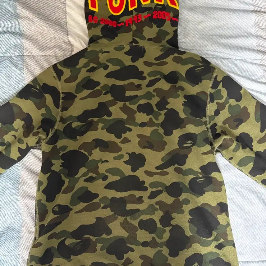 [SOLD OUT] 베이프 PONR 샤크후드 녹계 XL
