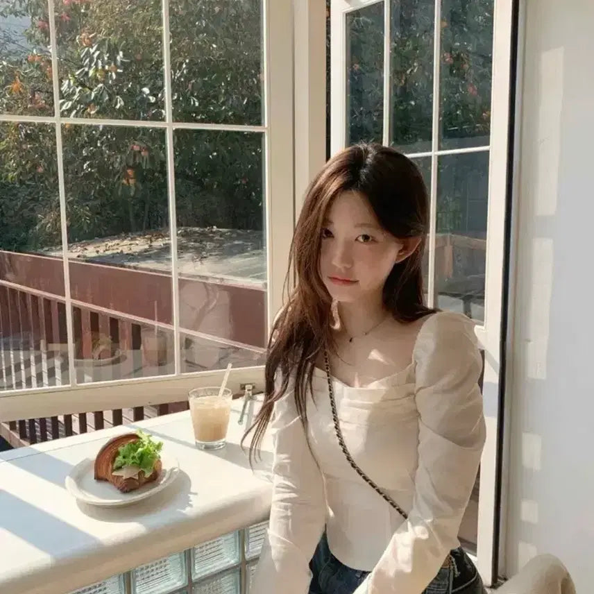 [BUNJANG] 제니오 클린 스퀘어 블라우스 긴팔 / 제니오 클린 스퀘어 블라우스 긴팔