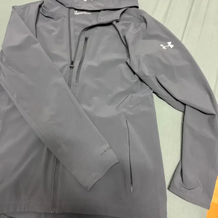 [SOLD OUT] 언더아머 후드 바람막이 그레이 xL
