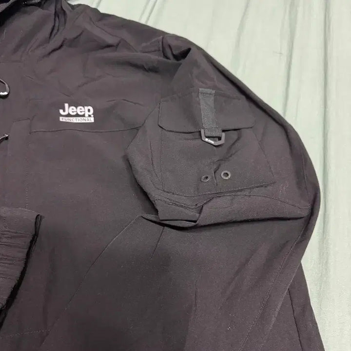 [SOLD OUT] Jeep 검정색 바람막이 자켓 xL