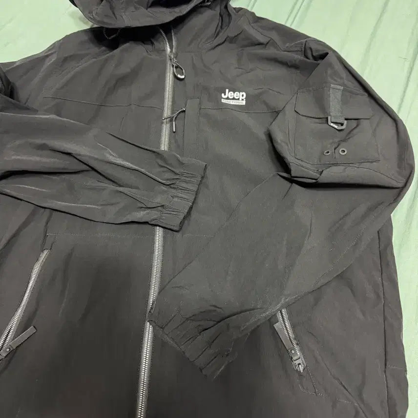 [SOLD OUT] Jeep 검정색 바람막이 자켓 xL