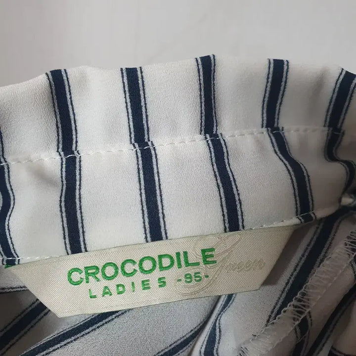 [SOLD OUT] 크로커다일레이디 롤업 셔츠블라우스 여성66