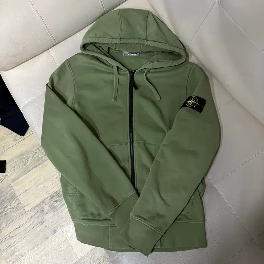 [SOLD OUT] [정품] 스톤아일랜드 후드집업