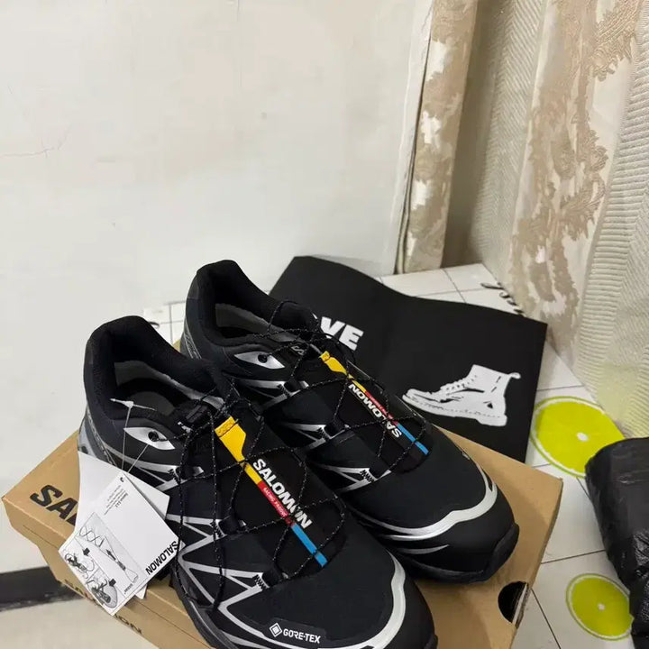 [SOLD OUT] 살로몬 XT-6 고어텍스 블랙 실버 270MM
