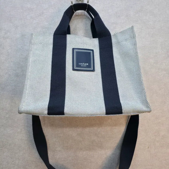 [SOLD OUT] 코나모르 캔버스 토트 &amp; 크로스백 CONAMOR
